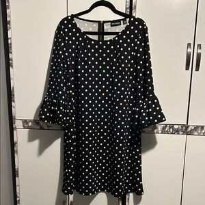 Nina Leonard Black and White Polka Dot Long Sleeve Dress